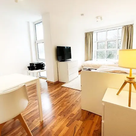 Modernes Work & Apartment Aachen