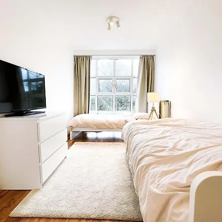 Modernes Work & Apartment Aachen